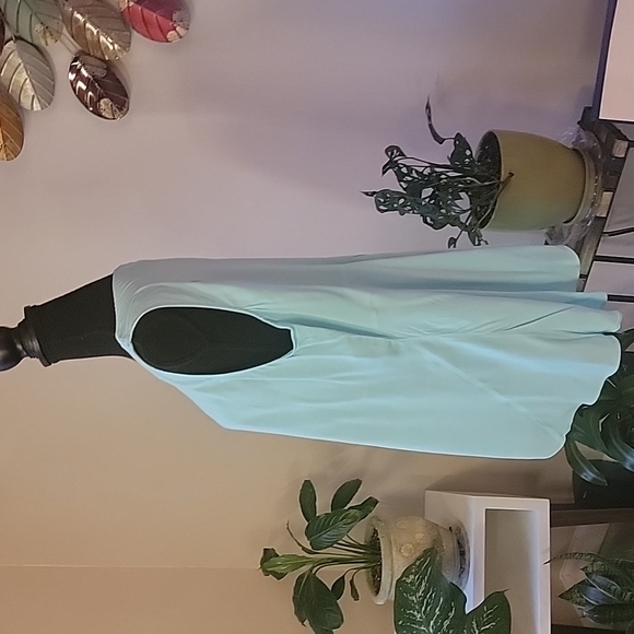 Light Blue/ Turquoise a n.a Top - Picture 2 of 7